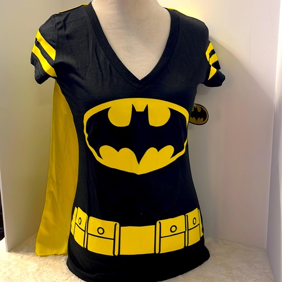Batman Other Nwt Adult Batman Top With Cape Size Medium Poshmark
